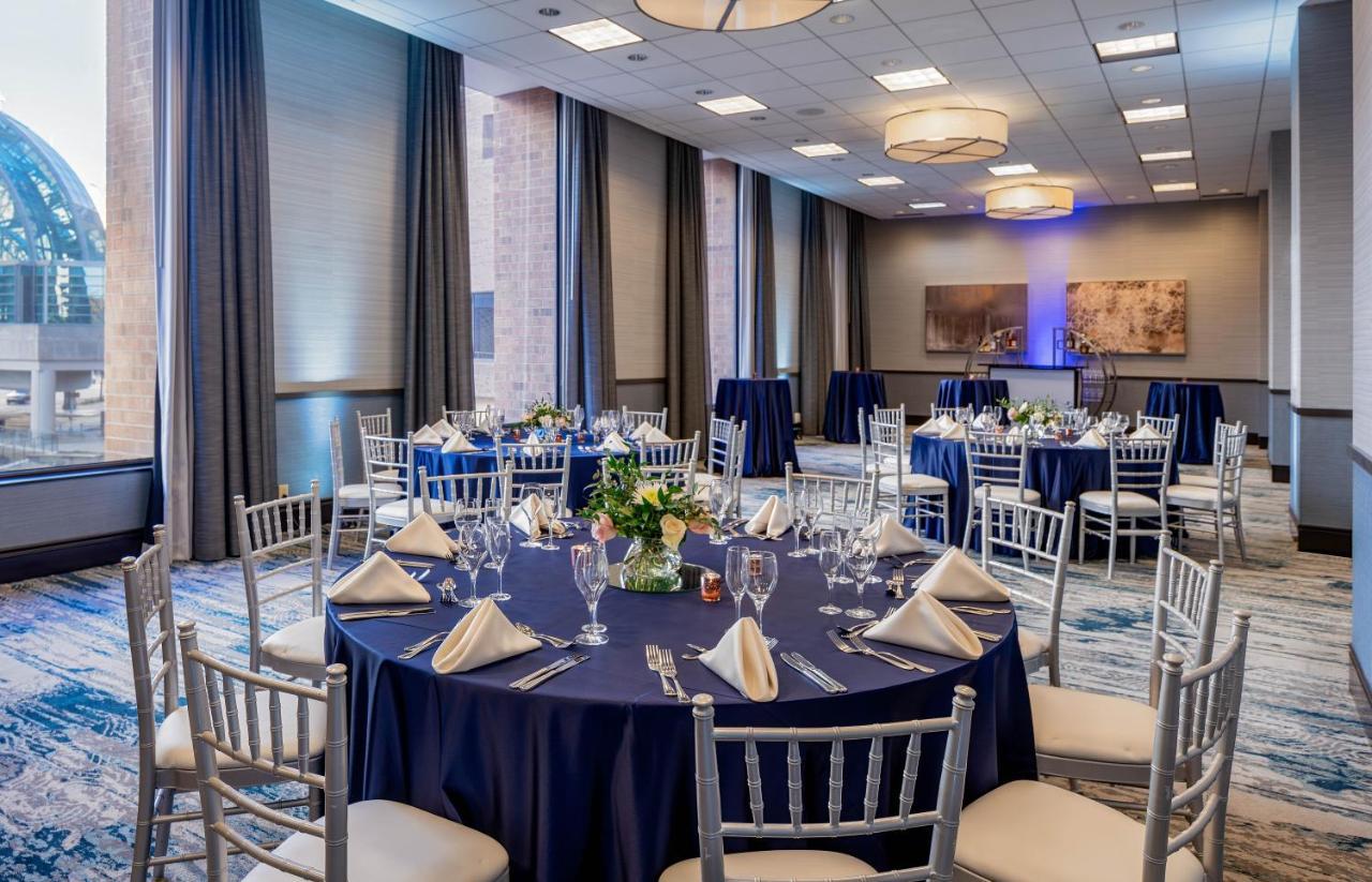 Hyatt Regency Indianapolis At State Capitol Hotel Bagian luar foto